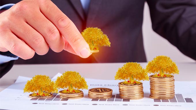 財產責任保險、壽險、退休金產品等各類金融服務